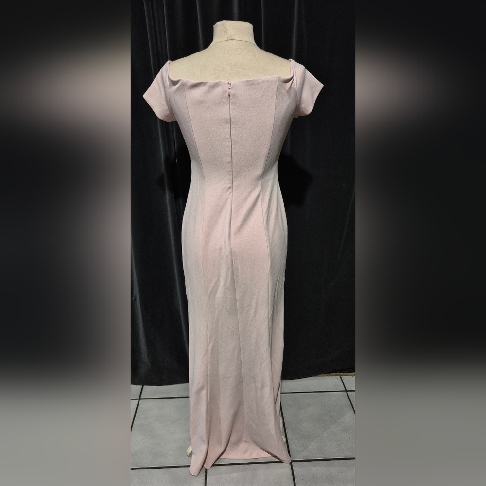 Elegant Pink Sleeveless Dress - Picture 3 of 4